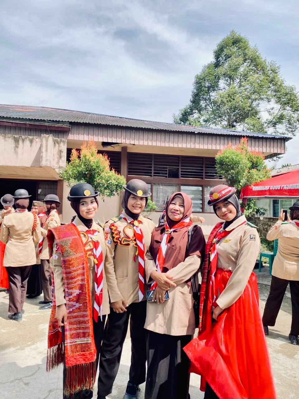 SEMANGAT SISWA MENGIKUTI KEGIATAN RAIMUNA DAERAH VII